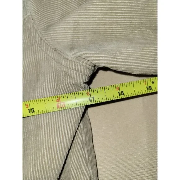 Finesse‎ Corduroy Sherpa Beige Snap Short Jacket Size Medium 90s Y2k Retro - Picture 10 of 16